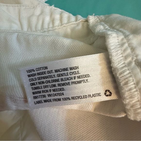 Wild Fable Women High Rise White jean Shorts Button Fly Fringe hem size 12 - Picture 7 of 7